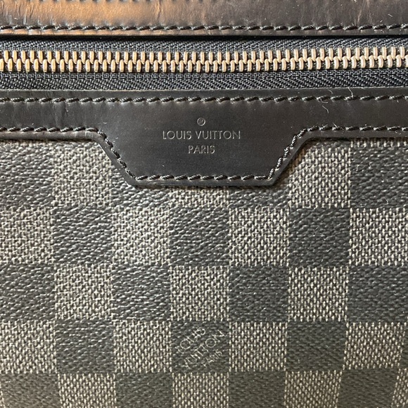 LOUIS VUITTON MICHAEL DAMIER GRAPHITE BLACK BACKPACK - Picture 3 of 9
